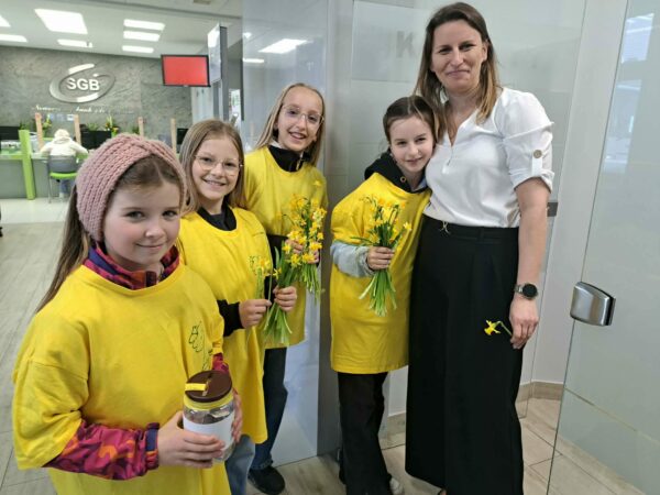 Ogólnopolska kampania charytatywna "Żonkilowe pola nadziei" zawitała do PBS Wągrowiec